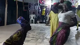 amarya mai zumudin iakanci da kanin muji