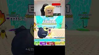 ¡Jugando Roblox en vivo con todos los espectadores! 329