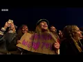 Coldplay - Magic (feat. Sabrina Carpenter) (Radio 1's Big Weekend 2024)