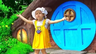 Download Diana Pretend Play in the Amusement Park! Family Fun Adventures with Kids Diana Show MP3