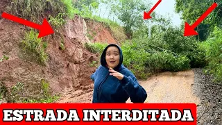 A CHUVA NÃO PARA! 😱 O BARRANCO DESABOU E A ESTRADA FOI INTERDITADA