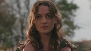 new drama on the cw the republic of sarah