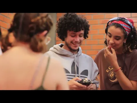 Isso não é um documentário