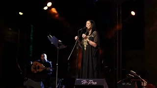 رنا خوري تغني رائعة فيروز رح نبقى سوى وطن الموج 