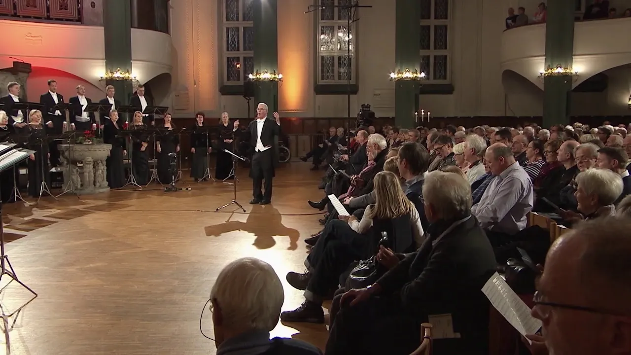 Weihnachtskonzerte / Christmas Concerts: Es ist ein Ros’ entsprungen (SWR Vokalensemble, M. Creed) Weihnachtskonzerte / Christmas Concerts: Es ist ein Ros’ entsprungen (SWR Vokalensemble, M. Creed)