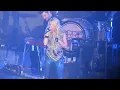 Carrie Underwood- Before He Cheats (Live)