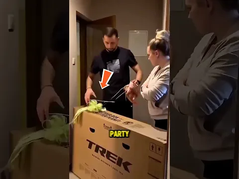 The man surprised his wife. #shorts #bike