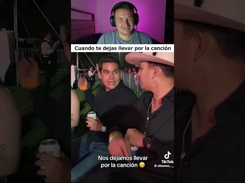 Cuando te dejas llevar por la canción #humor #humormexicano #memesmexicanos