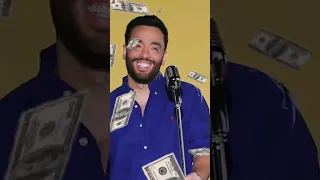 اكتر فرح غريب رامي جمال غنا فيه ام العريس قالتلي دي ترابيزة تجار عايزاك تفرفشهم حبر سري  اكتر فرح غريب رامي جمال غنا فيه ام العريس قالتلي دي ترابيزة تجار عايزاك تفرفشهم حبر سري