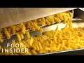 Lagu How The World’s Biggest Pasta Factory Produces 1,400 Tons Of Pasta Per Day
