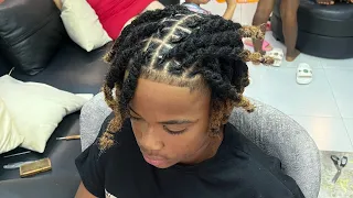 Installing 6-Inch Dreadlock Extensions From Netherlands to Nigeria