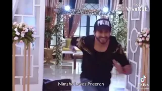 انت الغالي يا خويا من بعد امي وابويا 