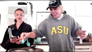 The Kid LAROI Kat cook live on twitch