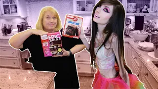 BAKING A CAKE WITH MY MOM Eugenia Cooney