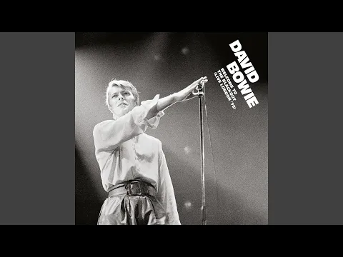 David Bowie's 'Welcome to the Blackout' Is a Triumph