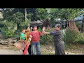 Download Lagu Aardige vrouw helpt alleenstaande moeder te ontsnappen aan wrede schoonmoeder
