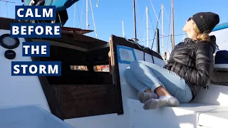 Boat Life Challenge: STORMY WINTER WEATHER // Living on a Sailboat in Canada Ep. 10