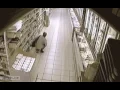 People poop E uuuuuuu on camera 45