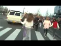 FAKE JUSTIN BIEBER PRANKS FANS WITH LIMO - AHOY ROTTERDAM (very funny)