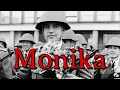 Download Lagu Sing with Karl - Früh am Morgen erwacht unser Städtchen [NVA March][+English Translation]