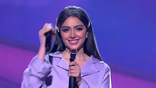 لما عيني بتلمع كده وانا بغني يبقا ورا اللي بغنيه احساس كبير مشاعر شيرين عبدالوهاب 