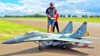 Download XXXL MIG-29 SCALE 1:6 RUSSIAN RC TURBINE JET WITH REAL FIRE AND SMOKE FLIGHT DEMONSTRATION MP3