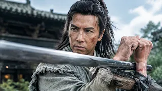 Prisoner with bound hands masters supreme martial arts, defeats top general in one move.👊