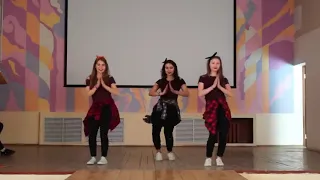 رقصه ع اغنيه شكلاته 