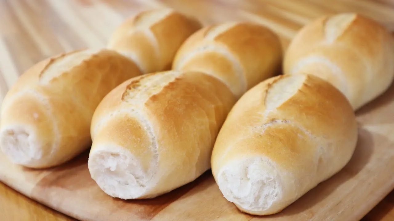 PÃO CASEIRO PARA INICIANTES: Receita fácil para quem nunca fez pão