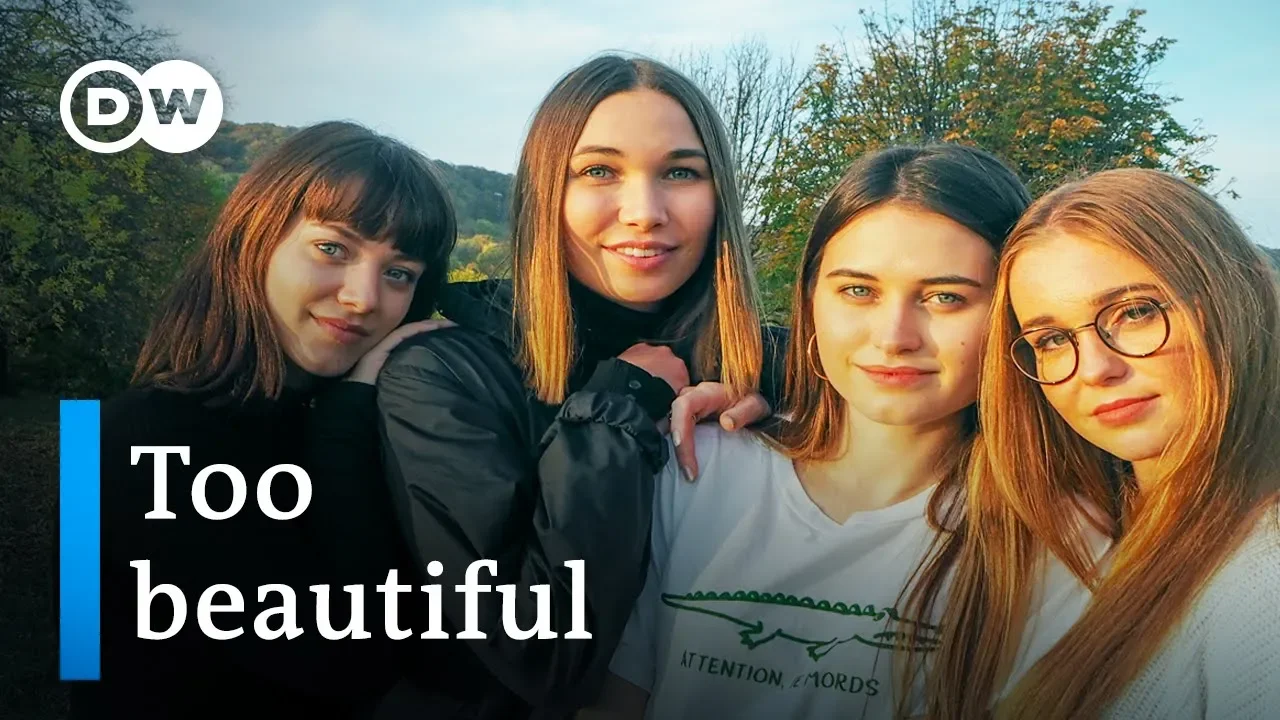 Outline Video The social media beauty cult | DW Documentary