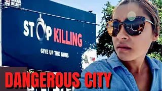 Queen for a day in a DANGEROUS CITY – Sailing Life on Jupiter EP116