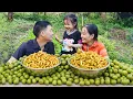Download Lagu Family Joy Making Pickled Green Toad Fruit with Chili \u0026 Sugar to Sell at the Market | Work Together