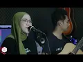 Lagu KARAOKE INDAH YASTAMI_-_CINTA TAK HARUS MEMILIKI (ST12)