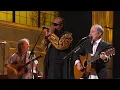 Paul Simon & Stevie Wonder - Me And Julio Down By The Schoolyard (Live at the Library of Congress)