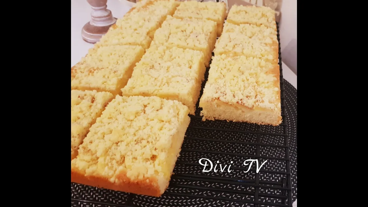 
          
          
          
            
            Streusel - Blechkuchen mit Äpfeln/ schnell/einfach/ Apple Crumble Cake/ ENG SUB
          
        . 