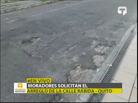 Moradores solicitan el arreglo de la calle Rábida - Quito