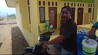 kumpulan pedagang ngegas bro viral sosmed darawet anjing vs basreng anjing