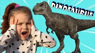 dinosaurus jurio ariju 
