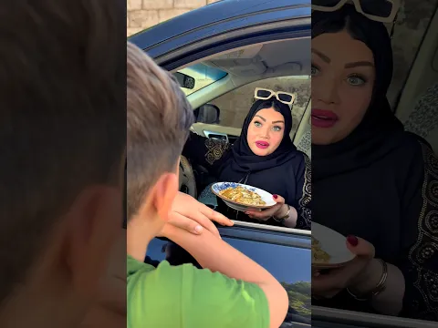 طفل صغير اراد ان ياكل الطعام لكن رفضت اطعامه؟ #محمد_ديمو