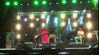 مهرجان الموسيقى الحالية 2015 قالمة السهرة الأولى الفنان عبد العزيز بن زينة قسنطينة 