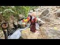 Download Lagu An exciting day with summer rain🌧️: washing blankets in the riverbed🌊 and snakes lurking🐍