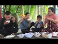Download Lagu Bữa Cơm Đặc Biệt Với Gà Kho Gừng Và Đu Đủ Hầm Khiến Ai Cũng Muốn Ăn Thêm