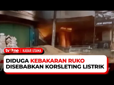 Empat Orang Terjebak di Dalam Bangunan Ruko Terbakar