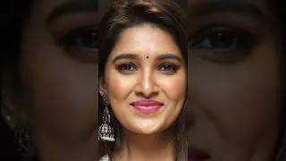 vani bhojan vertical face closeup silent show