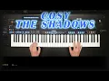 Lagu COSY - The Shadows, Cover, eingespielt mit titelbezogenem Style auf Yamaha Genos 2.