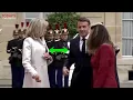 Brigitte vond het niet leuk hoe Macron de Braziliaanse first lady begroette
