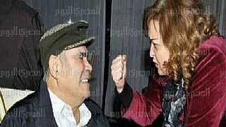 فديو اخر ضحكة ل  سيد زيان حين عاكسته نهال عنبر قبل وفاته دندنها