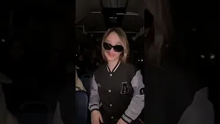 انا في باص سوين انا وا صدقاتي ترند باص 