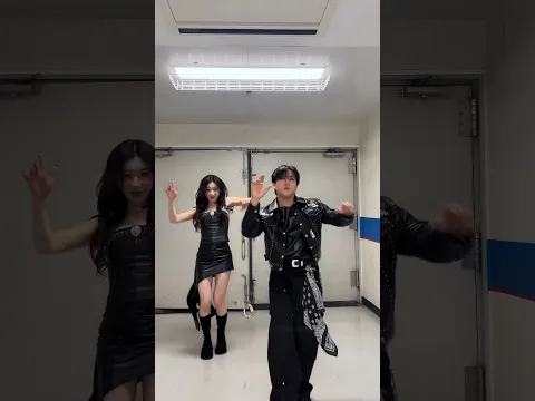 Changbin & Chaeryeong "Walkin on Water"