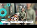 Download Lagu Bij deze kapper kiest een rad je nieuwe kapsel